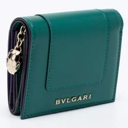 Pre Owned Bvlgari Green Leather Serpenti Forever Trifold Wallet
