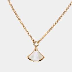 Pre Owned Bvlgari Divas' Dream Mother of Pearl 18k Rose Gold 4 Motif Bracelet