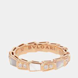 مملوكة مسبقًا Bvlgari Serpenti Viper 18K Rose Gold, Diamond and Mother of Pearl Pendant Band Ring EU 52