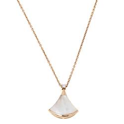 Pre Owned Bvlgari Divas' Dream 18K Rose Gold Mother of Pearl & Diamond Pendant Necklcae