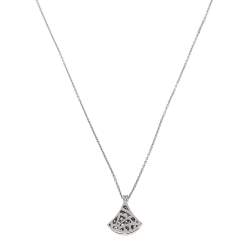 Pre Owned Bvlgari Divas' Dream Diamond 18K White Gold Pendant Necklace