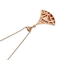 Pre Owned Bvlgari Divas' Dream Mother of Pearl Diamond 18K Rose Gold Pendant Necklace