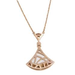 Pre Owned Bvlgari Divas' Dream Mother of Pearl Diamond 18K Rose Gold Pendant Necklace