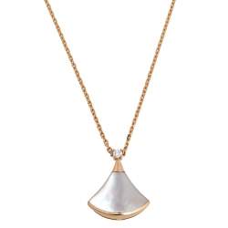 Pre Owned Bvlgari Divas' Dream Mother of Pearl Diamond 18K Rose Gold Pendant Necklace