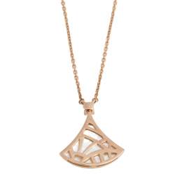 Pre Owned Bvlgari Divas' Dream Mother of Pearl Diamond 18K Rose Gold Pendant Necklace
