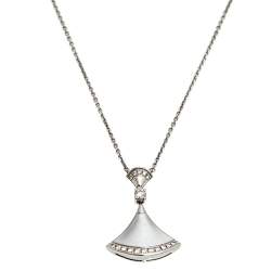 Pre Owned Bvlgari Divas' Dream Diamond 18k White Gold Pendant Necklace