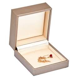 Pre Owned Bvlgari Divas' Dream Carnelian 18K Rose Gold Charm Bracelet M/L