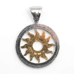 Pre Owned Bvlgari Tondo Sun Motif 18K Yellow Gold & Stainless Steel Pendant