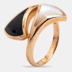 Pre Owned Bvlgari Divas' Dream Onyx Mother of Pearl 18k Rose Gold Ring Size 54