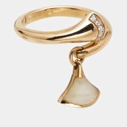 Pre Owned Bvlgari Divas' Dream Mother of Pearl Diamonds 18k Rose Gold Charm Ring Size 50