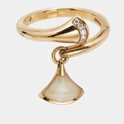 Pre Owned Bvlgari Divas' Dream Mother of Pearl Diamonds 18k Rose Gold Charm Ring Size 50