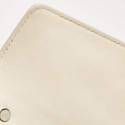 Pre Owned Bvlgari White Leather Serpenti Diamond Blast Shoulder Bag