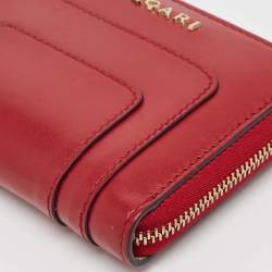 Pre Owned Bvlgari Red Leather Serpenti Forever Zip Around Wallet