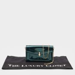 Pre Owned Bvlgari Green Patent Leather Serpenti Forever Wallet On Chain