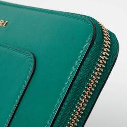 Pre Owned Bvlgari Green Leather Serpenti Forever Zip Around Wallet 