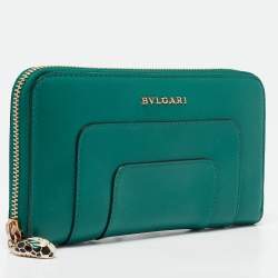 Pre Owned Bvlgari Green Leather Serpenti Forever Zip Around Wallet 