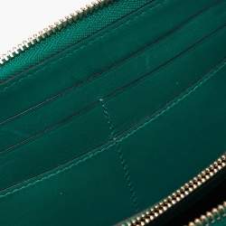 Pre Owned Bvlgari Green Leather Serpenti Forever Zip Around Wallet 
