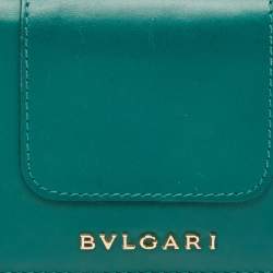 Pre Owned Bvlgari Green Leather Serpenti Forever Bifold Card Holder