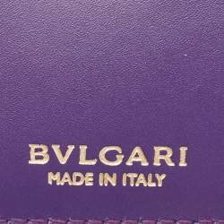 Pre Owned Bvlgari Green Leather Serpenti Forever Bifold Card Holder