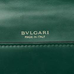 مملوكة مسبقًا Bvlgari Green Leather Medium Serpenti Forever Shoulder Bag