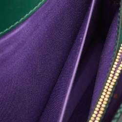 مملوكة مسبقًا Bvlgari Green Leather Medium Serpenti Forever Shoulder Bag