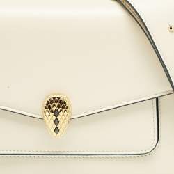 Pre Owned Bvlgari Off White Leather Serpenti Forever Maxi Chain Bag