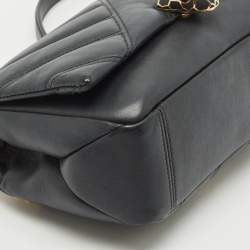 مملوكة مسبقًا حقيبة كتف بلغاري سربنتي كابوشون صغيرة جلد مبطن أسود