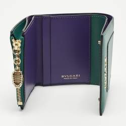 Pre Owned Bvlgari Green Leather Serpenti Forever Trifold Wallet