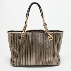 Pre Owned Bvlgari Monte Plisse Metallic Olive Green Leather Tote