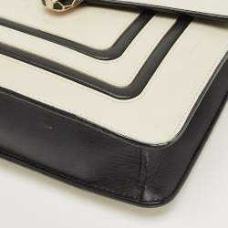مملوكة مسبقًا Bvlgari Serpenti Forever Small Off White/Black Leather Shoulder Bag