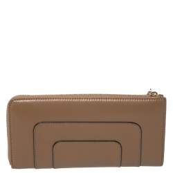 Pre Owned Bvlgari Beige Leather Serpenti Forever Wallet