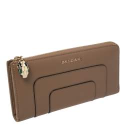 Pre Owned Bvlgari Beige Leather Serpenti Forever Wallet