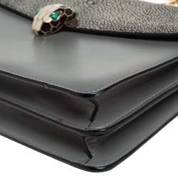 Pre Owned حقيبة كتف بلغاري فوريفر جلد ستينغراى رصاصي متوسطة