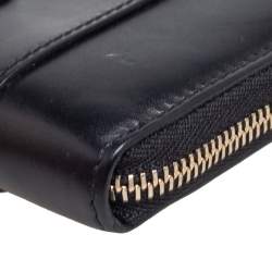 Pre Owned Bvlgari Black Leather Serpenti Forever Zip Around Wallet