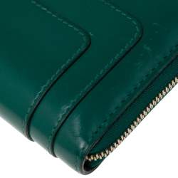 Bvlgari Green Leather Serpenti Forever Zip Compact Wallet