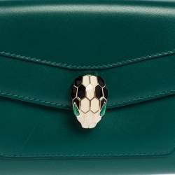 Pre Owned Bvlgari Green Leather Serpenti Forever Bifold Wallet