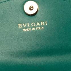 Pre Owned Bvlgari Green Leather Serpenti Forever Bifold Wallet