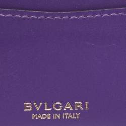 Pre Owned Bvlgari Green Leather Serpenti Forever Trifold Wallet