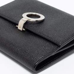 Pre Owned Bvlgari Black Leather Clasp Bifold Wallet