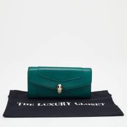 Pre Owned Bvlgari Green Leather Serpenti Forever Continental Wallet