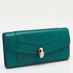 Pre Owned Bvlgari Green Leather Serpenti Forever Continental Wallet