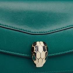 Pre Owned Bvlgari Green Leather Serpenti Forever Continental Wallet