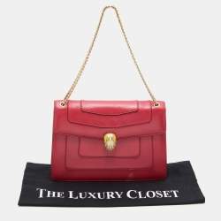 مملوكة مسبقًا Bvlgari Cherry Red Leather Medium Serpenti Forever Shoulder Bag