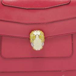 مملوكة مسبقًا Bvlgari Cherry Red Leather Medium Serpenti Forever Shoulder Bag