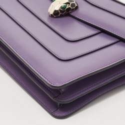 مملوكة مسبقًا Bvlgari Purple Leather Medium Serpenti Forever Shoulder Bag