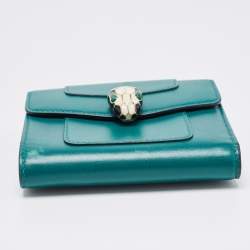 Pre Owned Bvlgari Green Leather Serpenti Forever Trifold Wallet