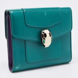 Pre Owned Bvlgari Green Leather Serpenti Forever Trifold Wallet