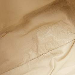 مملوكة مسبقًا Bvlgari Off White Leather Chandra Shoulder Bag