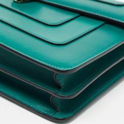 Pre Owned Bvlgari Green Leather Medium Serpenti Forever Flap Shoulder Bag