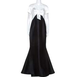 Pre Owned Carolina Herrera Ivory and Black Silk Blend Panel Flared Gown M